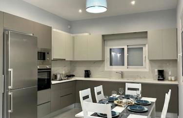 Zouf House Luxury Stay with Jacuzzi - Photo 2