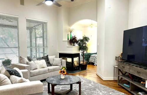 Custom luxury house in Katy near I10 and 99 - Photo 37