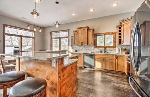 Cabin with Gradual Slope to Sandy Bottom Swimming! - Foto 8