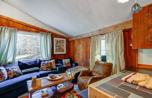 4 Mi to Stratton Mountain Resort! Cabin with Hot Tub - Foto 6