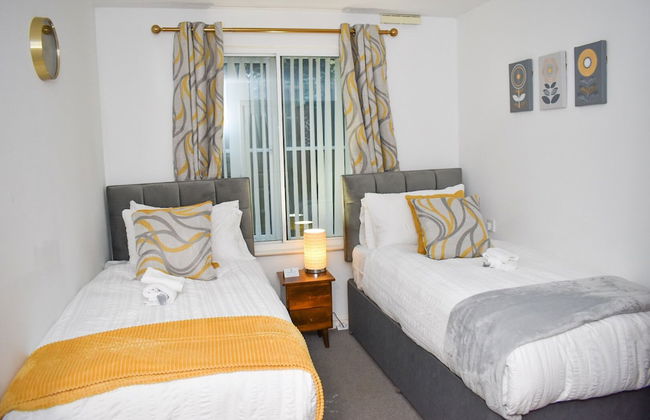 Lovely 2-bed Apartment in West Bromwich - Foto 3