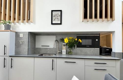 The garden house, separate entrance, free parking - Foto 9