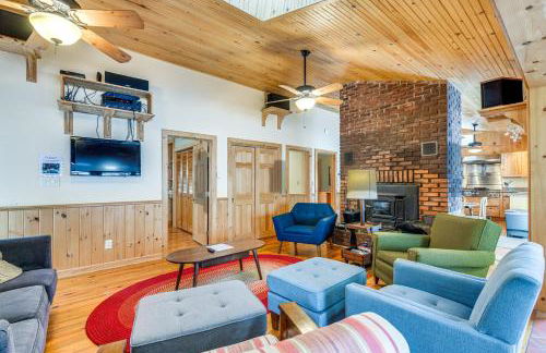 Waterfront North Hero Home with Screened Porch - Foto 5