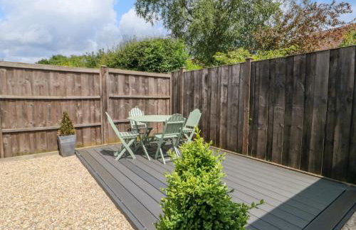 6 Fairfax Close - Photo 13