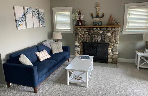 Pet-Friendly Cozy Lake Cottage and Kayaks! - Foto 13