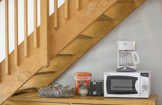 Lidos Lodge - Photo 4