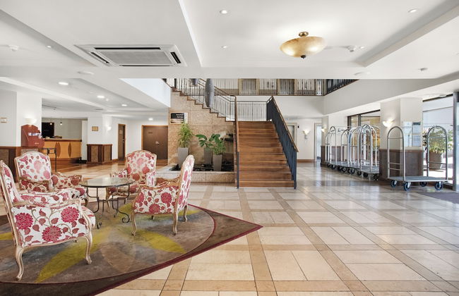 Cozy Studio Retreat in the City By Zodiak Stays - Photo 3