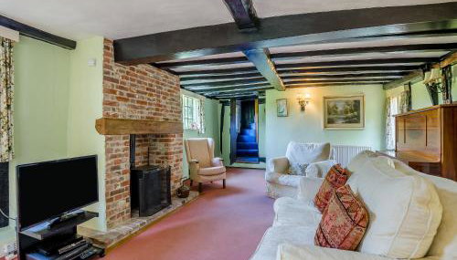 Glebe Cottage - Photo 2