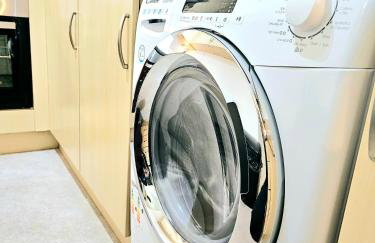 Beautiful Townhouse with Netflix - Foto 22