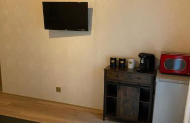 Suite royale avec en options jacuzzi, dîner aux chandelles et petit déjeuner - Photo 8