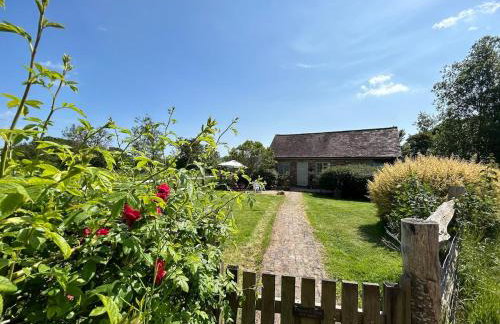 The Piggery, a perfect country hideaway - Photo 1
