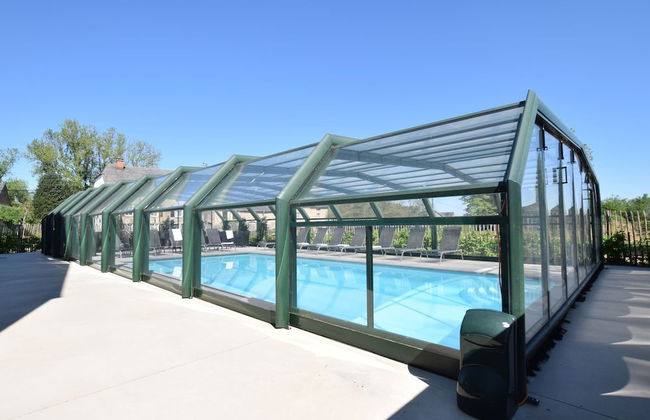 Group Villa With Pool & Sauna - Photo 24