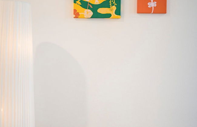 Chic Modern Retreat With Stunning Views - Photo 38