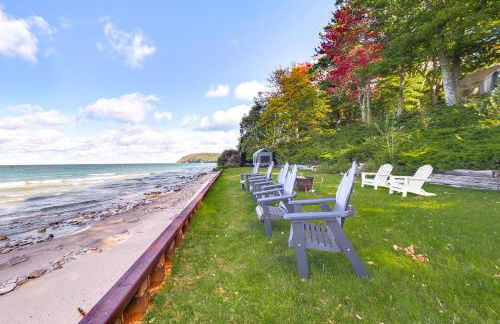 Unwind Fireside, Walk to Water! Lake Michigan Home - Foto 3