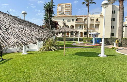 Playa y montaña 1ª linea Piscina Parking AC - Foto 54