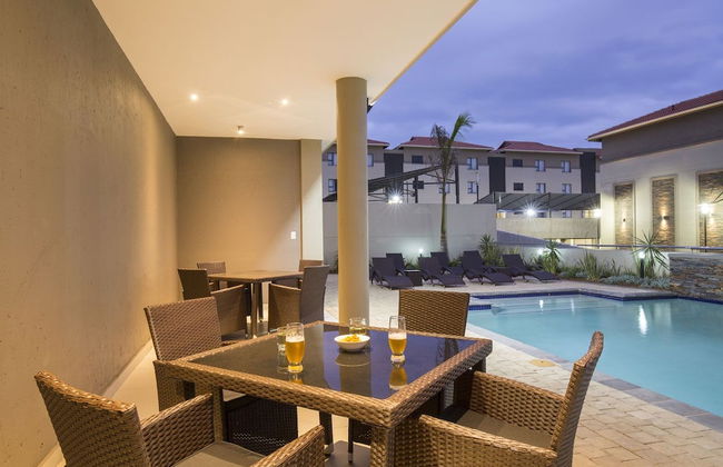 Savannah Park Luxury Apartments - Photo 9