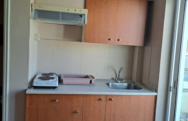 Bristol Hotel & Apartments - Photo 18