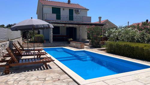 Kuća za odmor Dijana - Foto 4, sunbed