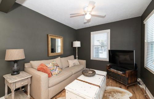 Piccolo Cottage - Great Location - Walking distance to Douglas Beach! - Foto 4