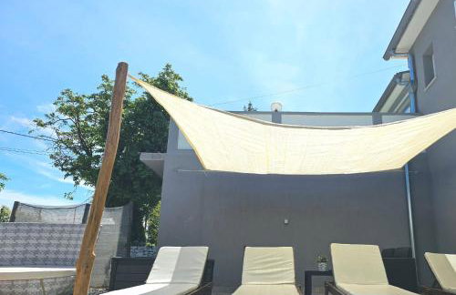 apartman Goga with pool and jacuzzi - Foto 38