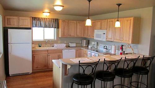 Magnificent Log Cabin with Mountain Views near Yellowstone National Park, Montana - Foto 2