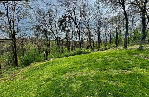 Comfortable one bedroom basement apartment in the woods - Foto 25