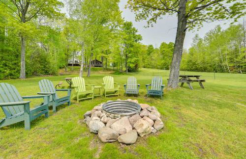 Hike and Snow Play! Waterfront Paradise Lake Retreat - Foto 23