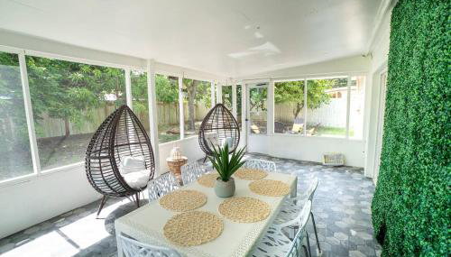 Tranquil and Sunny 4BR Getaway Home - Foto 3