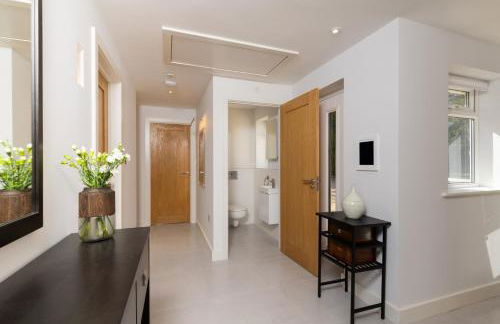 Spacious 4BD Smart Home in Idyllic Rural Setting - Foto 20