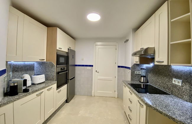 YOLO Spaces - Sotogrande Marina Luxury Apartment - Foto 17