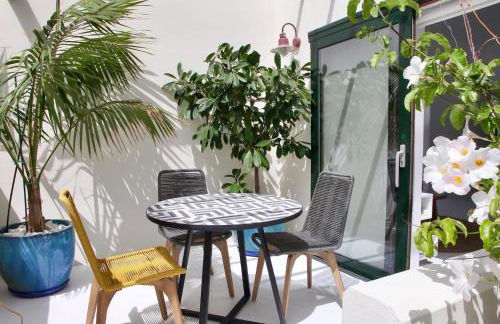 Unique, Stylish & Calm El Estanque by the Sea, Adults Only - Foto 30