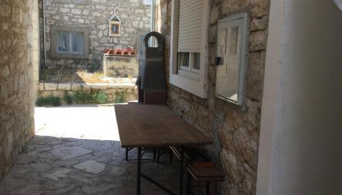 Prvinski Akvarel - Foto 4