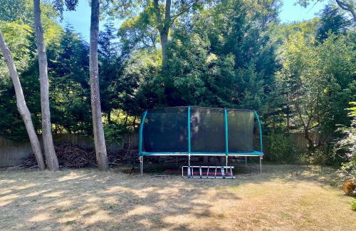 Splendid, spacious 7 Bedroom holiday home with Hot Tub - Isle of Wight - Photo 10