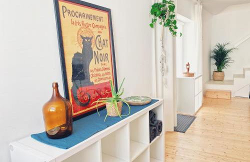 Modern Beautiful House - Photo 6