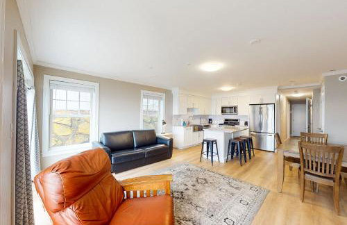 Summer Cape Escape - Photo 12