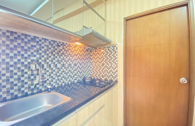 Simply 3BR Apartment at Gateway Ahmad Yani Cicadas - Photo 16