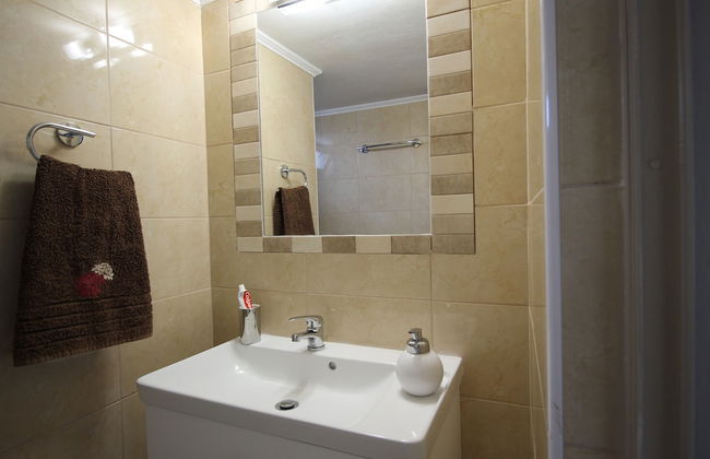 Christa's Home near ATH Airport - Foto 20