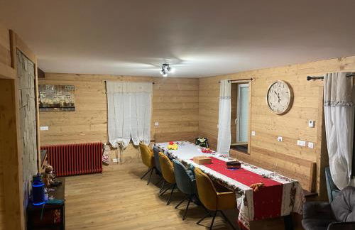 Gîte 5* piscine intérieure, sauna, à 20 mins des pistes de ski, à 300 m d’un Lac - Foto 16