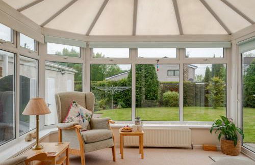 The Burrow, a Spacious Bungalow in Heart of NI - Foto 10