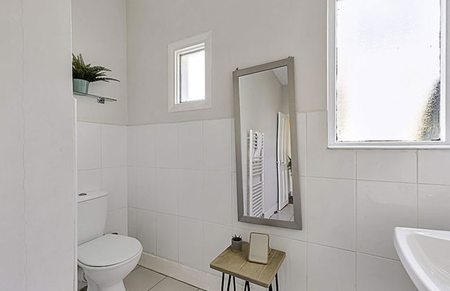 Clapham Oasis: 1 Bedroom, Sauna, Garden Retreat - Foto 9