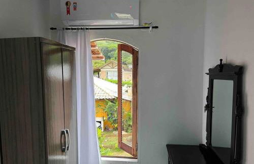 São Francisco do Sul, SC, Praia do Forte. - Foto 53