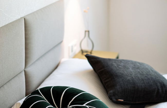 Urban Jungle Apartments - Photo 24