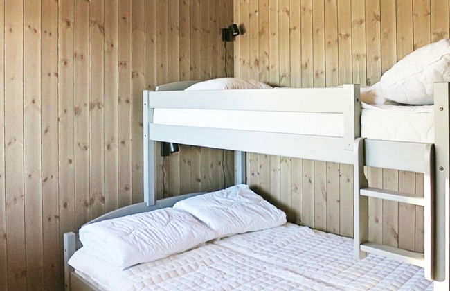 8 Person Holiday Home in Noresund - Photo 3