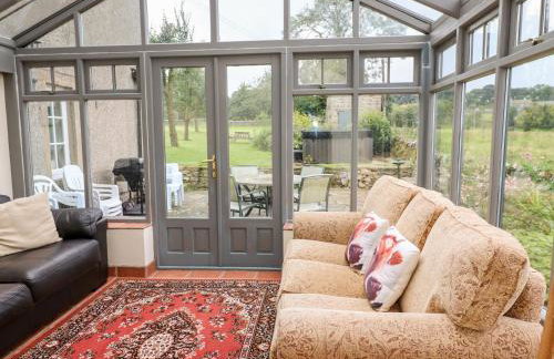 The Farmhouse - Photo 4