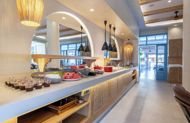 Mythos Suites Hotel - Photo 31