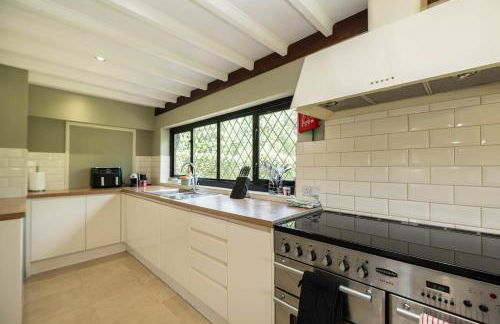 Countryside Retreat packed with Activities Tennis including Hot Tub, BBQ, Darts - Foto 32