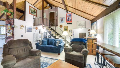 Hunter Hideaway with Yard and Deck 3 Mi to Ski Slopes - Foto 5