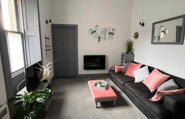 The Sheriffs Lodge - Photo 36