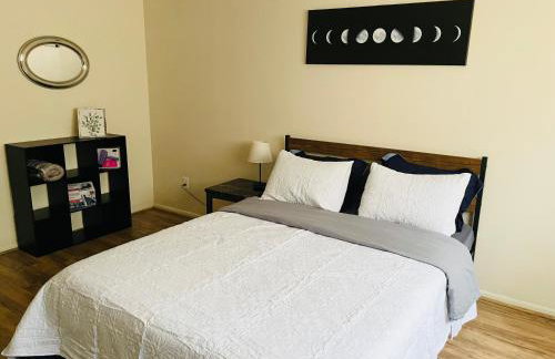 Modern 2BR2BA Extended Stay Discounts - Foto 4