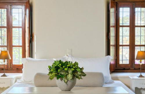 Mare Monte Luxury Suites - Photo 54